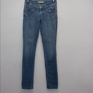 Levi’s size 24-32